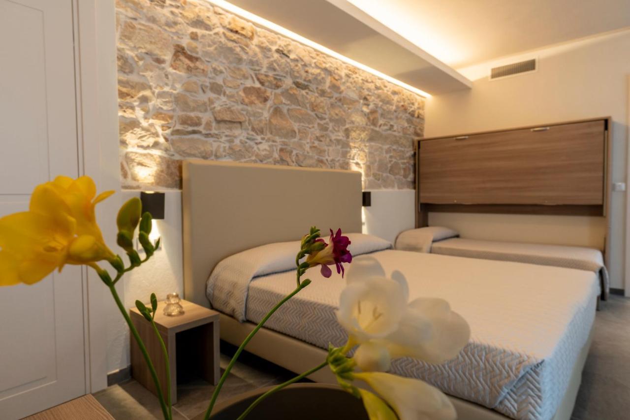 Goloritze Room And Breakfast Baunei Esterno foto